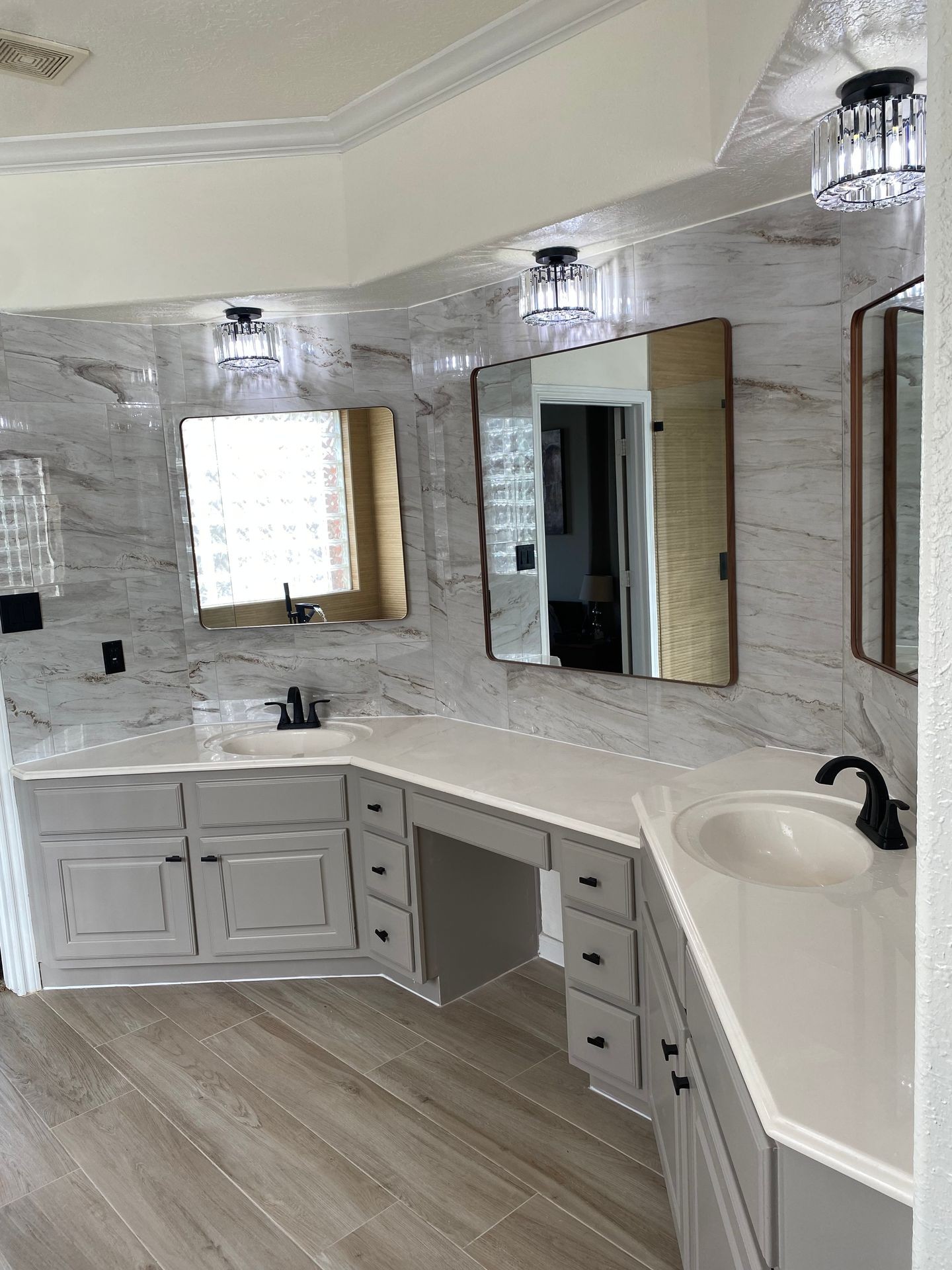 Custom Vanity Designs